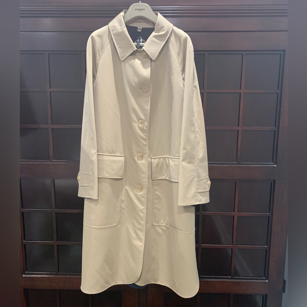 Burberry coat size ITA 44 US 10